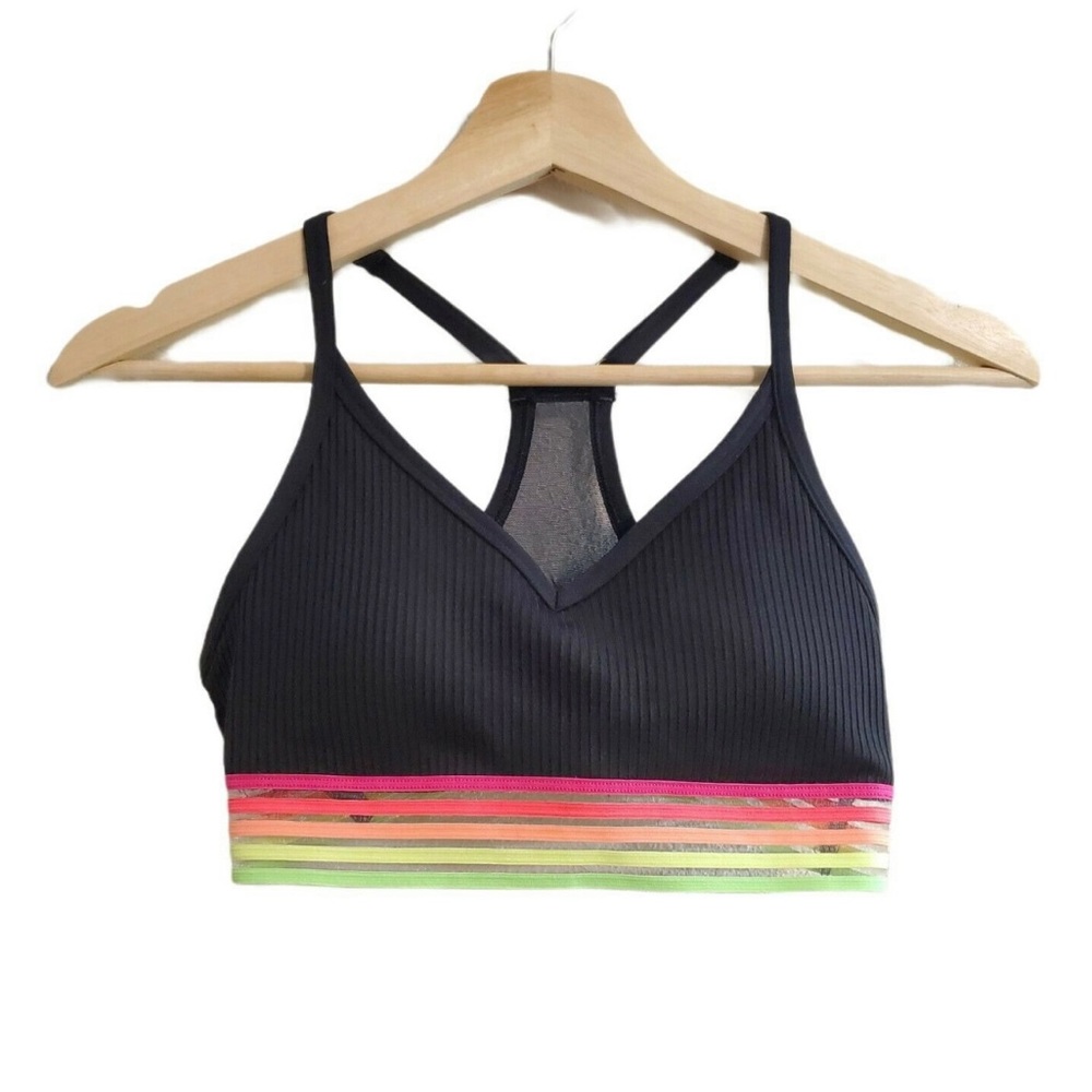 Victoria Secret gym to swim sports bra NWT
